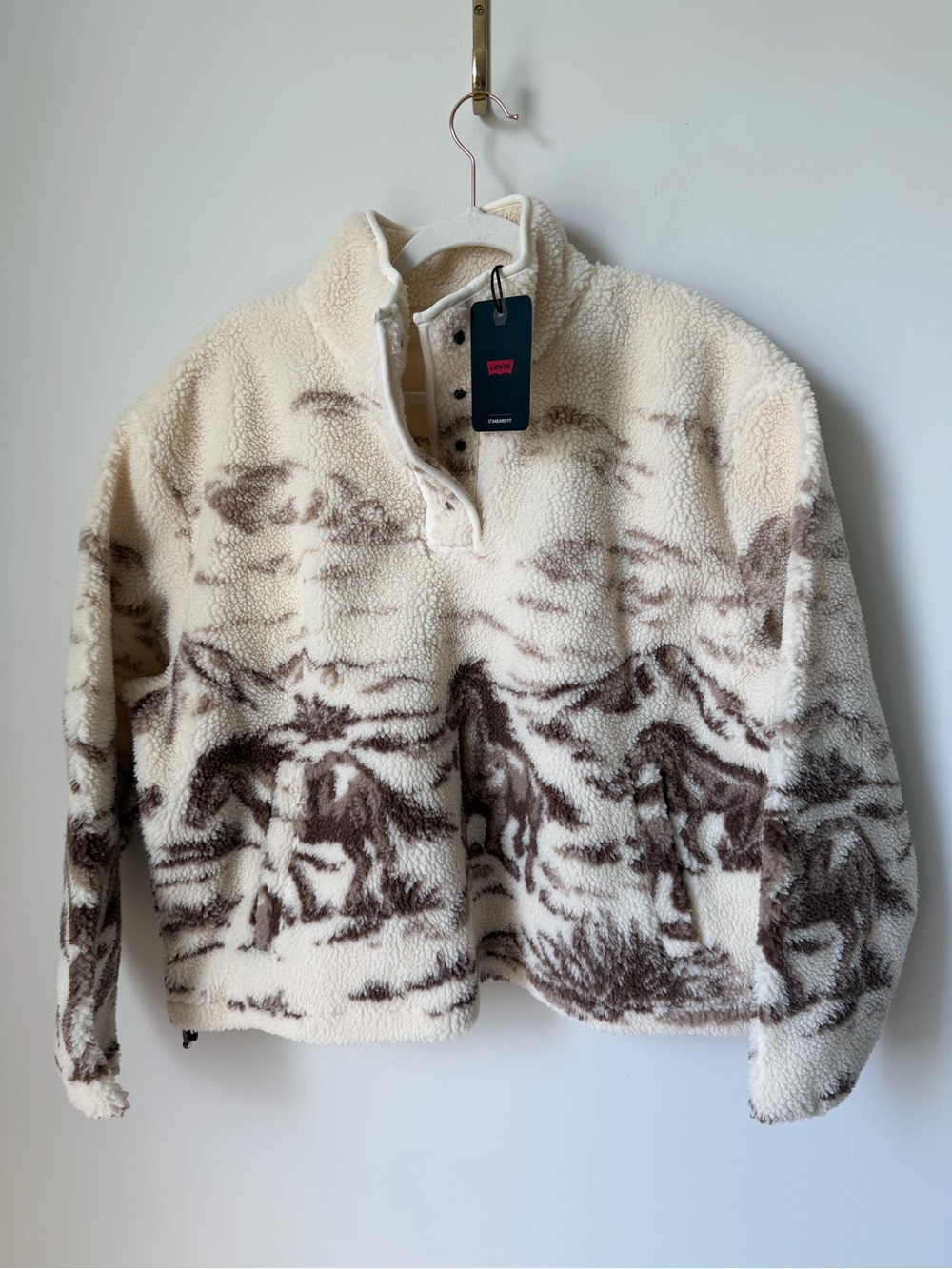 Levi's Cream Brown horse print fleece Sherpa Pullover sweatshirt